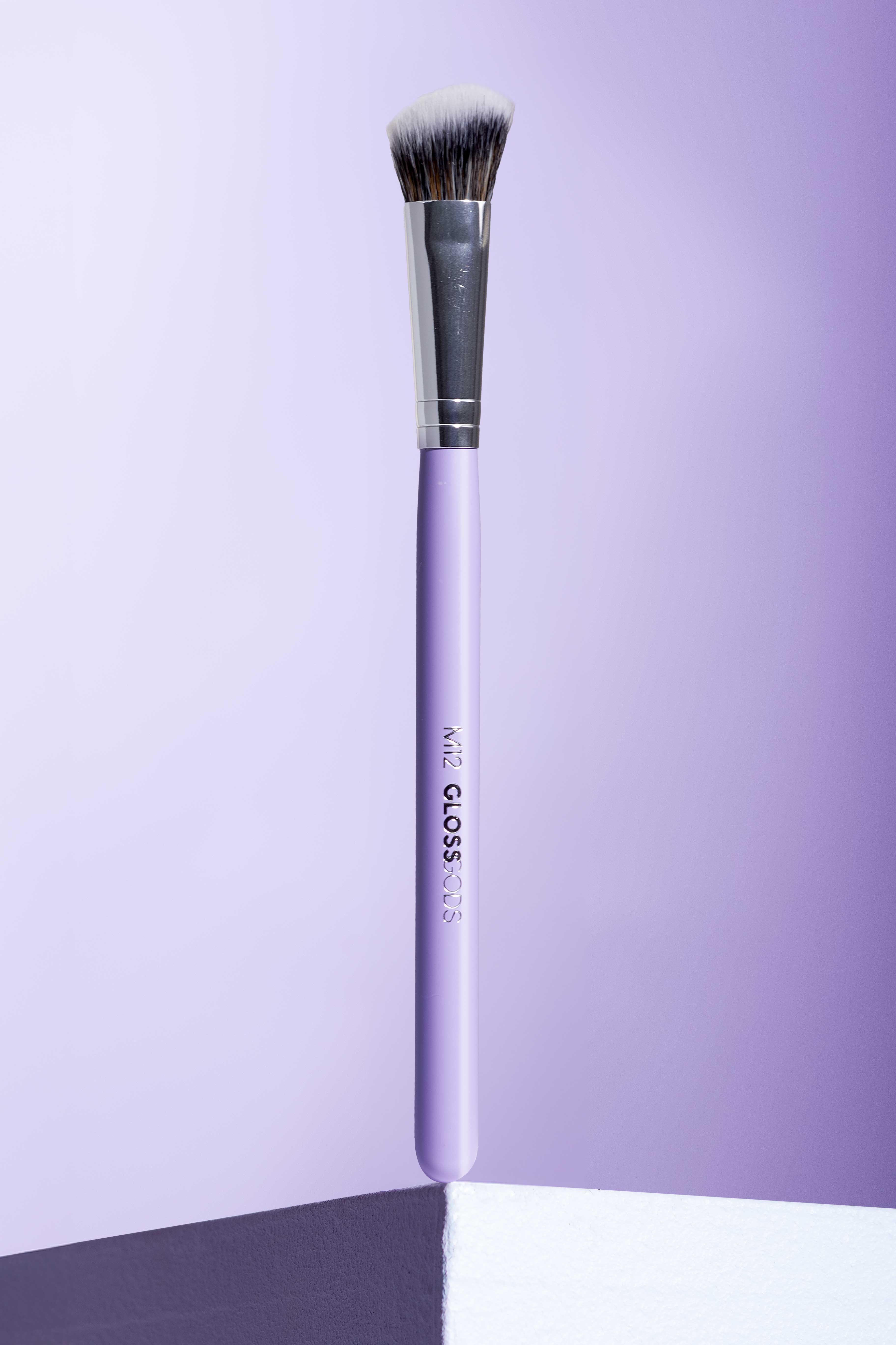 M12 Concealer Buff Brush - Image 3