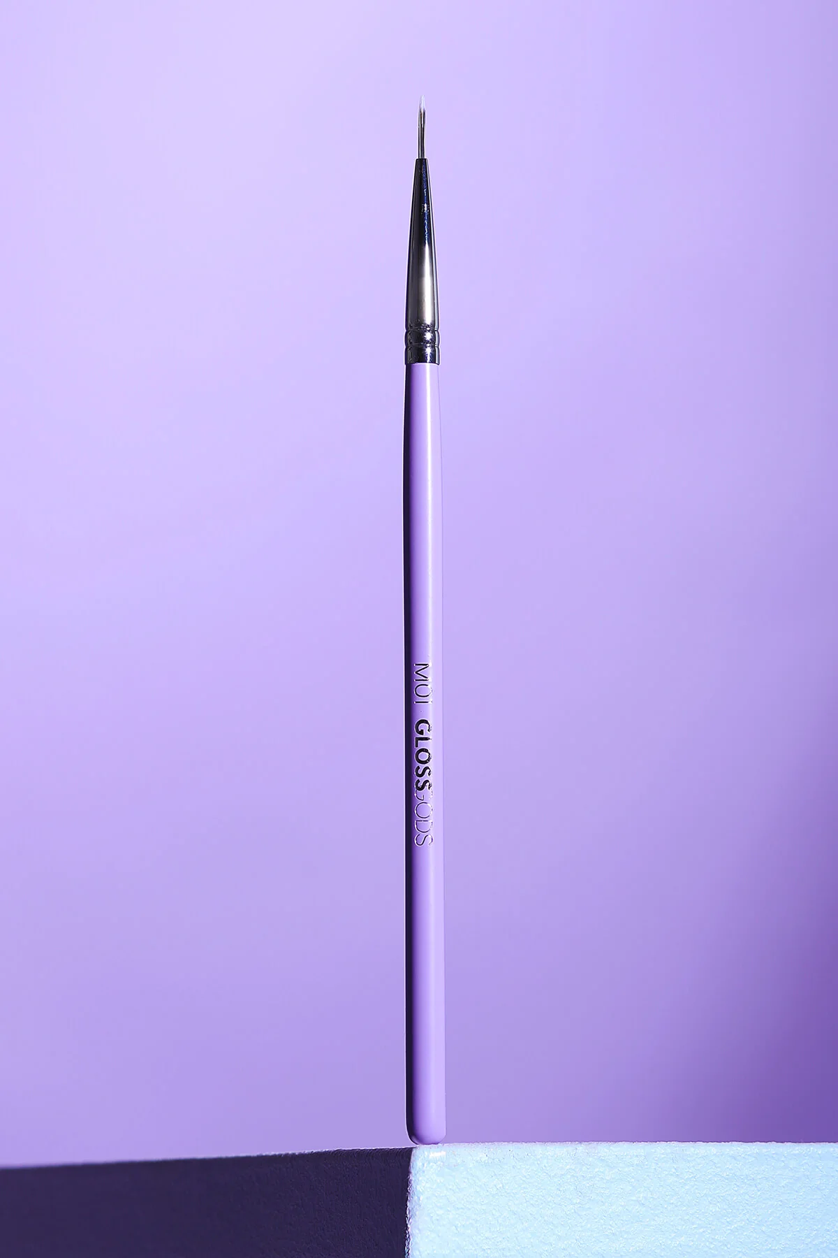 M01 Sharp Eyeliner Brush - Image 3